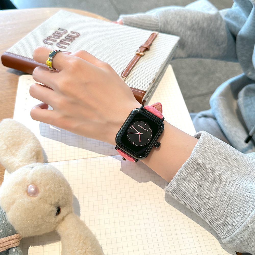 New Stylish Square Watch With  - مراجعة Canvas Strap Watch وسعره