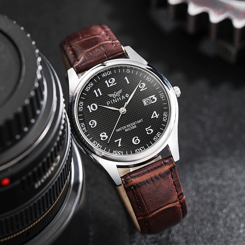 Casual Fashion Leather Strap M - مراجعة Leather Watch Band Men وسعره