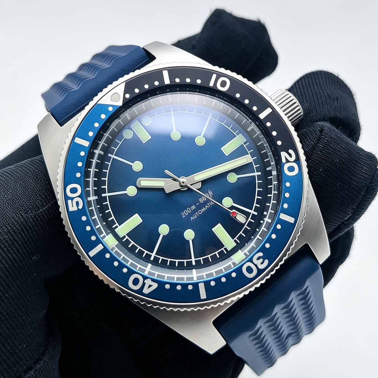 40mm NH35 Automatic Men's Dive - مراجعة Rubber Strap Diver وسعره