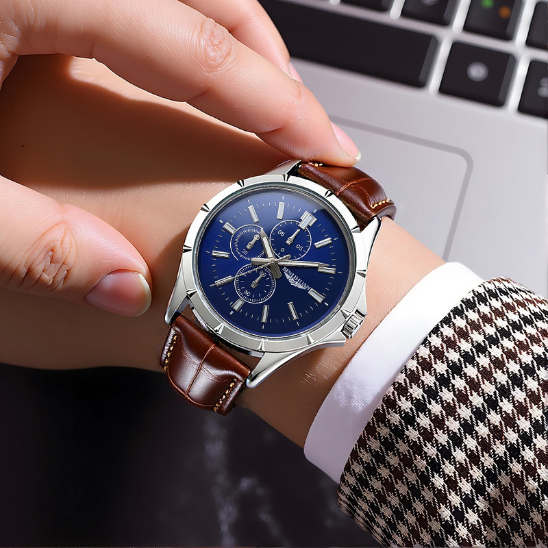 Men Chronograph Quartz Watch,  - مراجعة Leather Watch Band Men وسعره