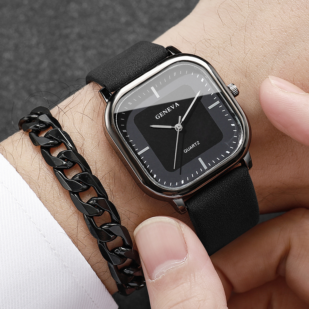 2PCS/Set Fashion Leather Strap - مراجعة Leather Watch Band Men وسعره