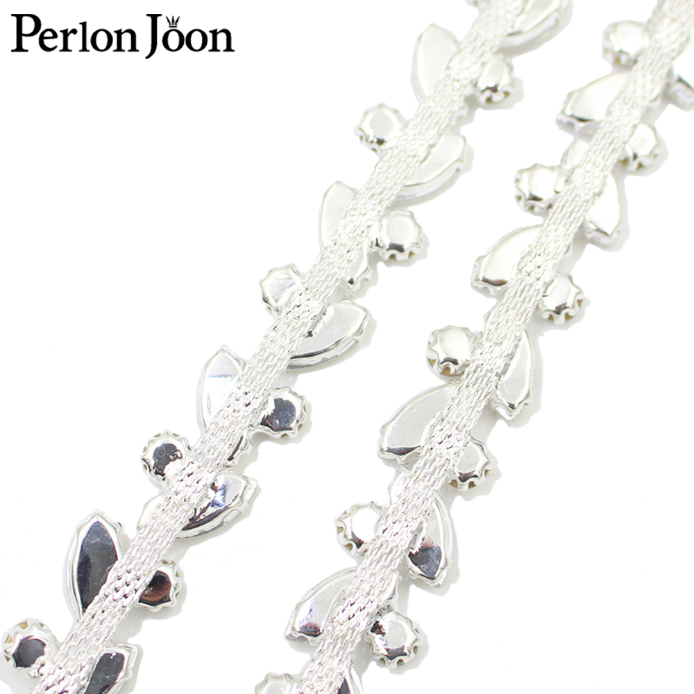 Leaf Round Crystal Rhinestone  - مراجعة Perlon Strap Woven وسعره