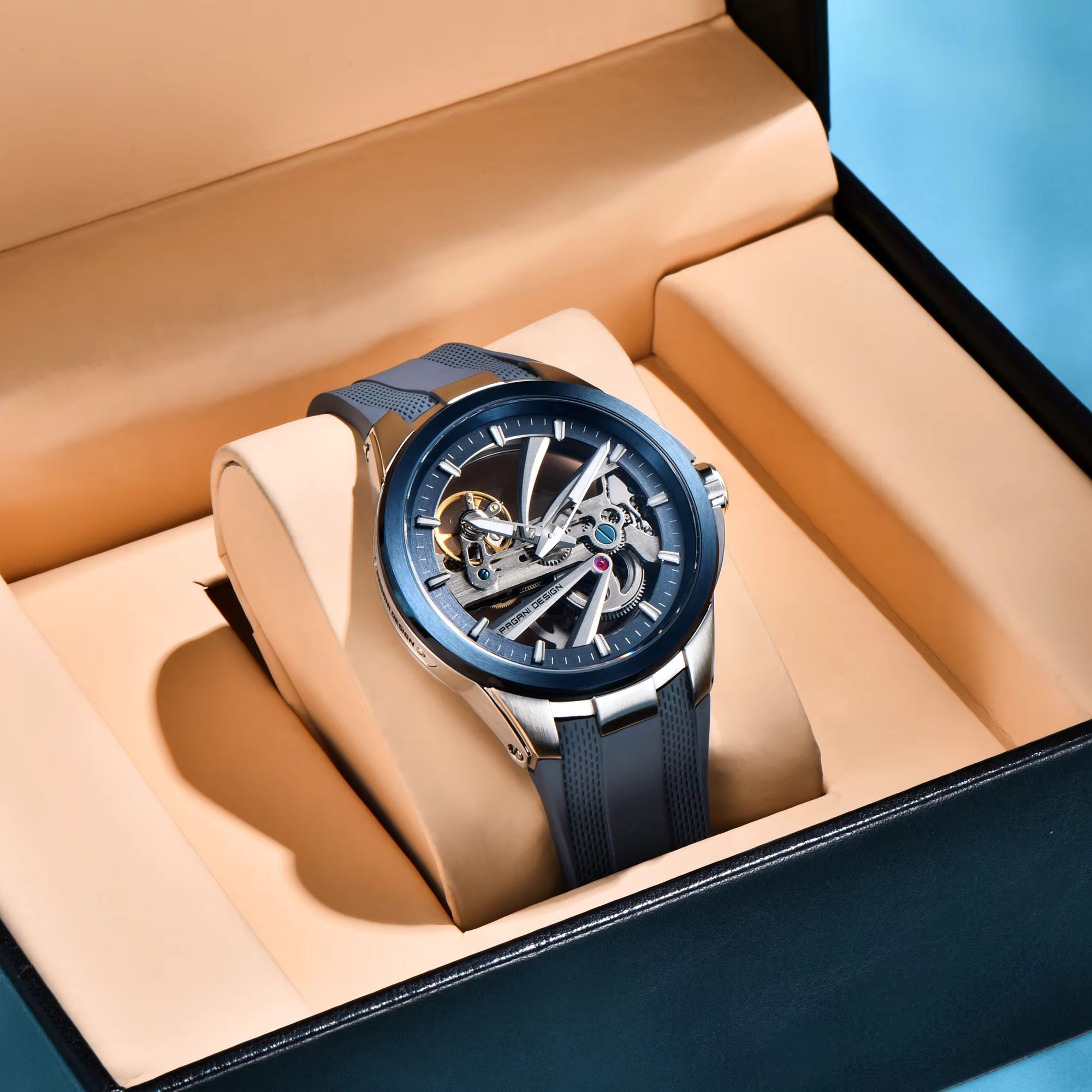 PAGANI DESIGN Men Trendy Mecha - مراجعة Rubber Strap Diver وسعره